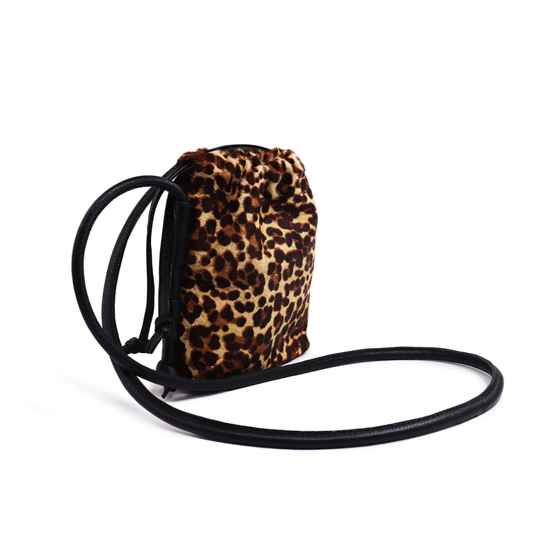 Bag Phone feminina de couro champanhe Simone