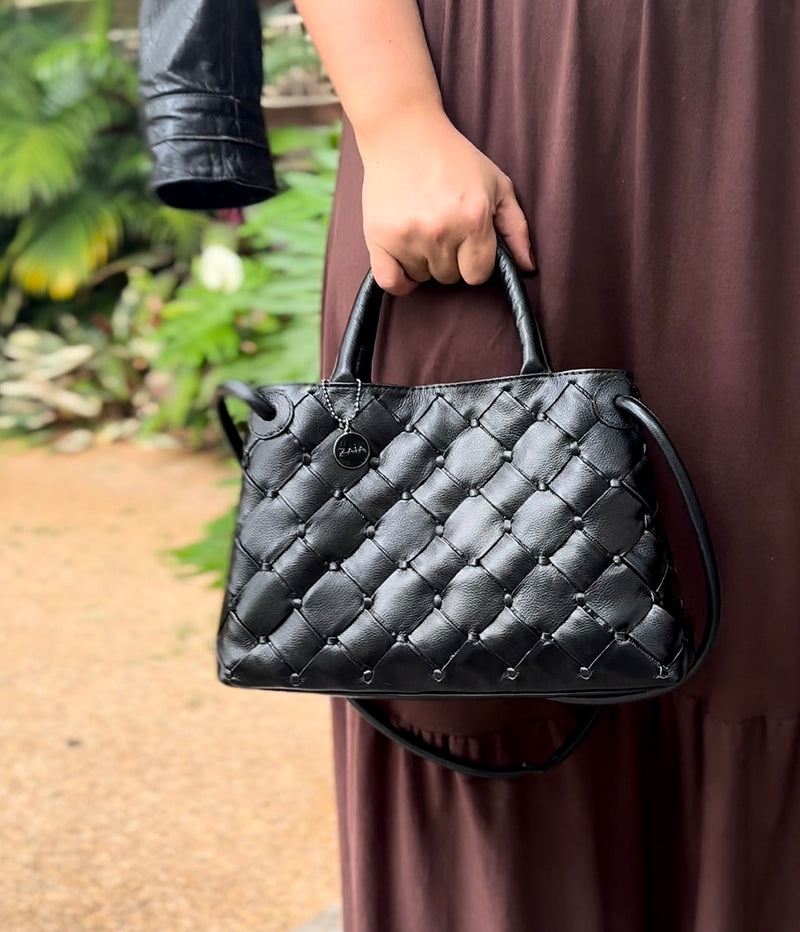 Bolsa feminina de couro tressê preto Lisboa
