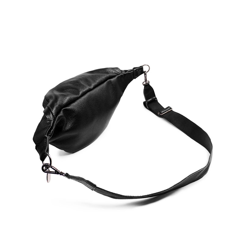 Pochete cross Bag feminina de couro preta Eloá