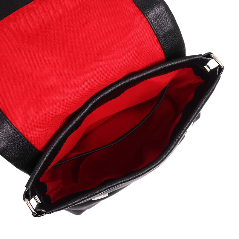 Bolsa feminina de couro transversal e matelassê preta Elisa