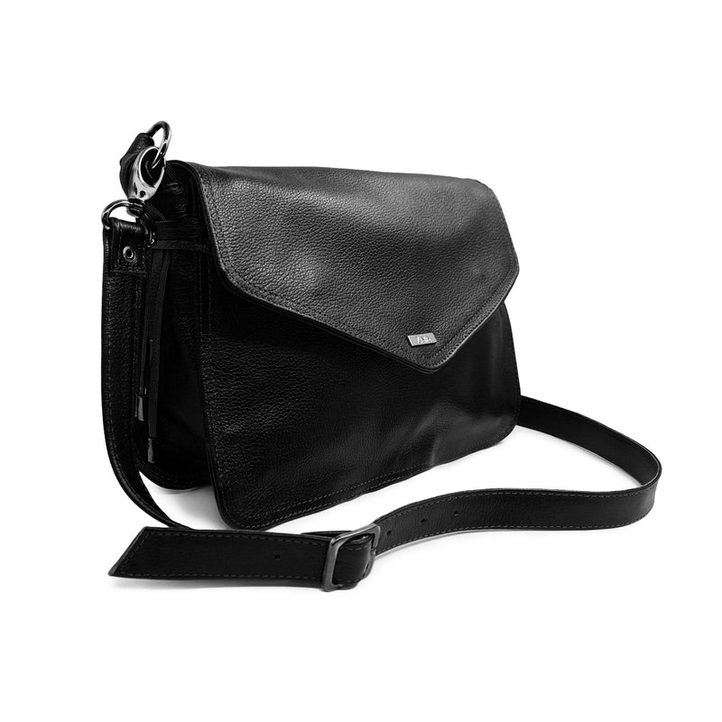 Bolsa feminina de ombro e transversal média de couro preta Cloe