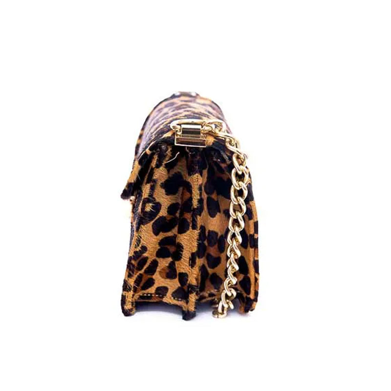 Bolsa feminina pequena de couro animal print onça Adriana