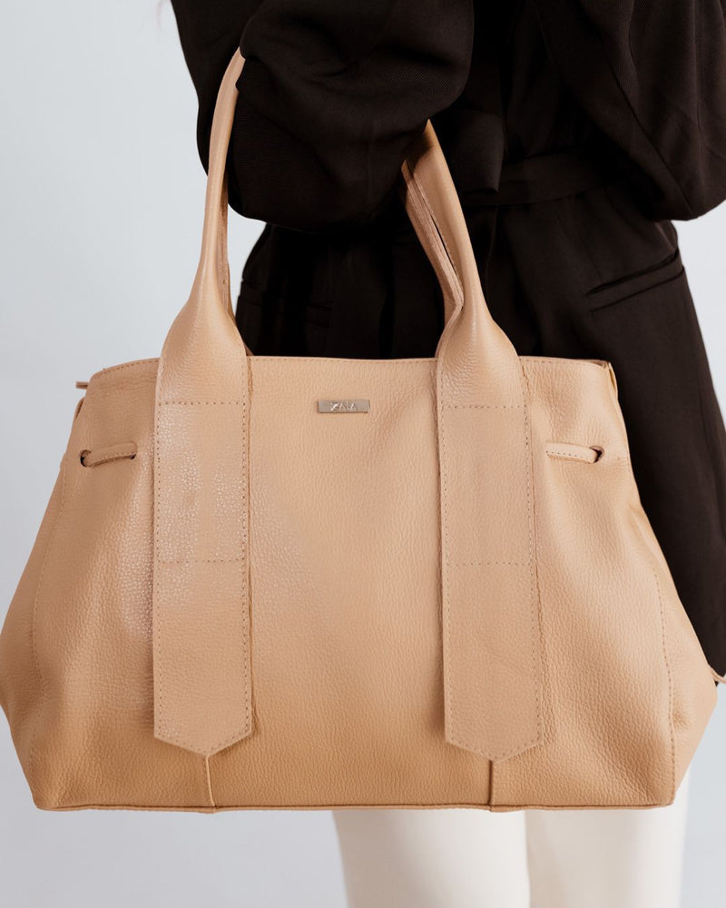 Bolsa feminina shopping de couro nude Giselle